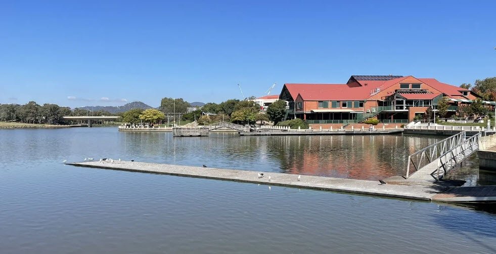 Tuggeranong Town Park Beach, Australia